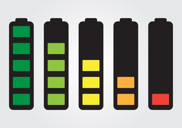 5 battery life levels, from fully charged to empty