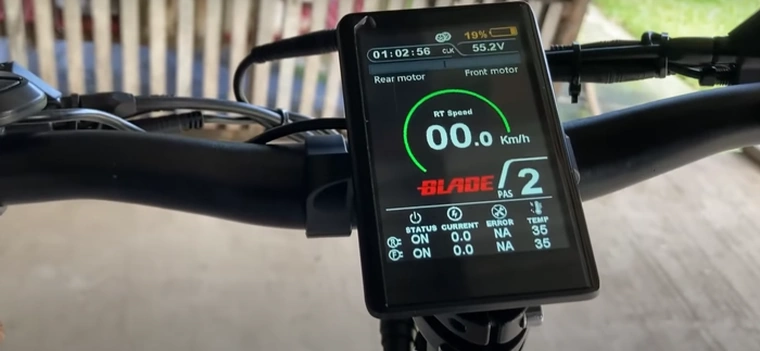 A closeup of the display of the Blade 10 GT+ e-scooter