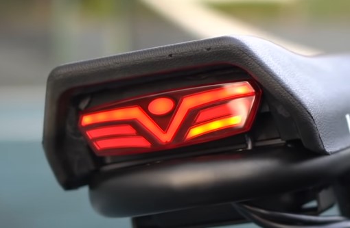 EMove RoadRunner taillights