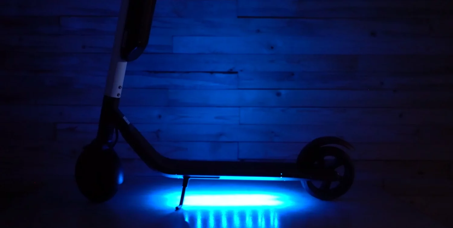 Ninebot ES4 lights