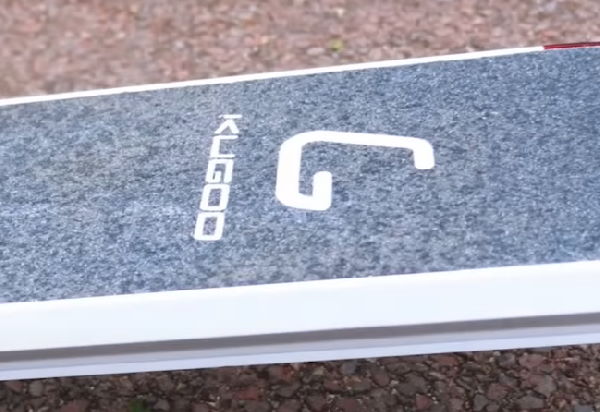 logo of Kugoo brand on an electric scooter board