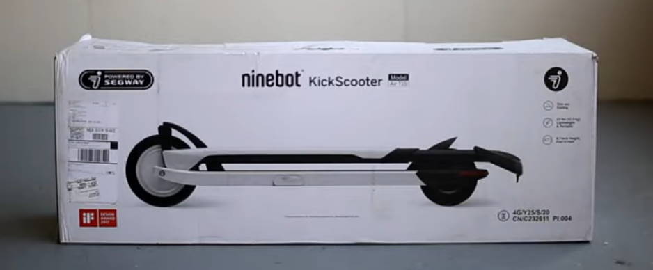 the box of the Ninebot Air T15