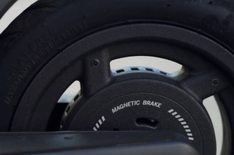 rear magnetic brake of the Ninebot E25E